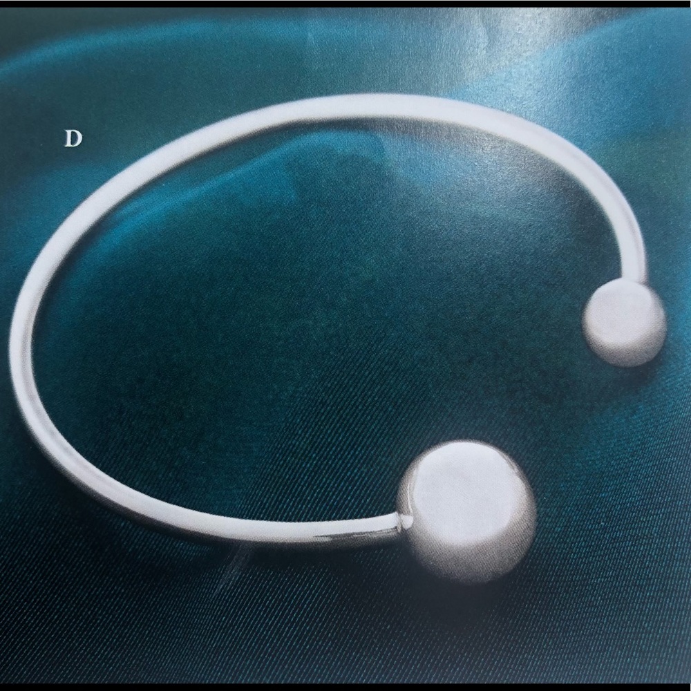 Silpada “Have a Ball” Sterling Silver Bangle Bracelet - Picture 6 of 12